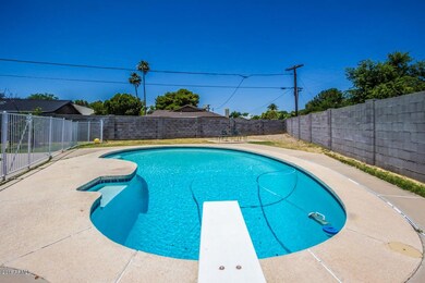 7034 N 13th St AZ-27