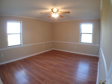 5855 Houston Ln, Crestview, FL 32539 - photo 6