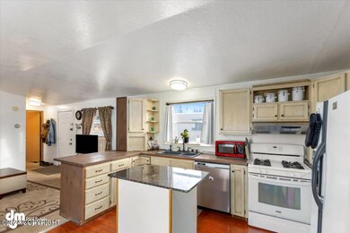 06-Kitchen_IMG_4550_SSW