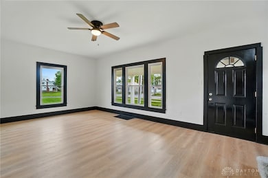 902 N Detroit St, Xenia, OH 45385 - photo 5