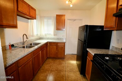 2030 N 18th St, Phoenix, AZ 85006 - photo 2
