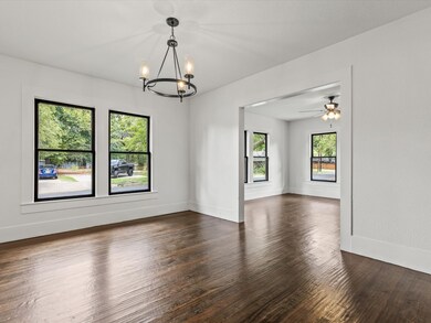 709 N Gaines St, Ennis, TX 75119 - photo 6