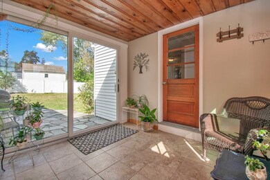 15 Edbert Dr, Holyoke, MA 01040 - photo 4