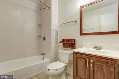 4228 Cloudberry Ct, Burtonsville, MD 20866 - photo 6