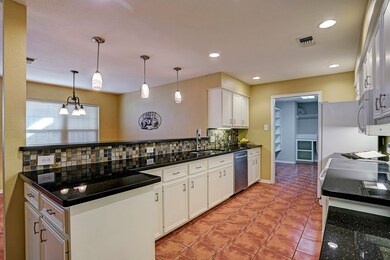 3845 Clover Dr, Alvin, TX 77511 - photo 5