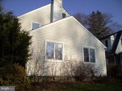 111 Rolling Rd, Wynnewood, PA 19096 - photo 2