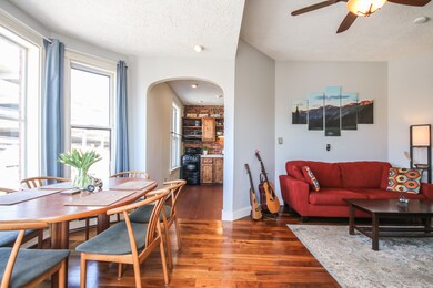 198 High St Portland - 7Din