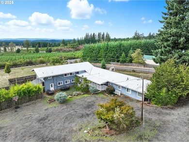 19824 S Butte Rd, Beavercreek, OR 97004 - photo 4