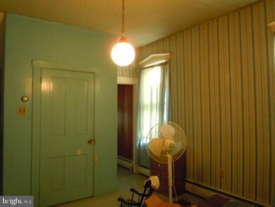 148 E Main St, Brownstown, PA 17508 - photo 6