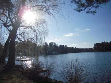 40 Lakeside Ave, Hudson, MA 01749 - photo 2