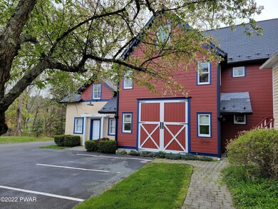 207 E Harford St, Milford, PA 18337 - photo 3