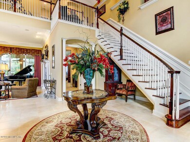 332 N Lombardy Loop
