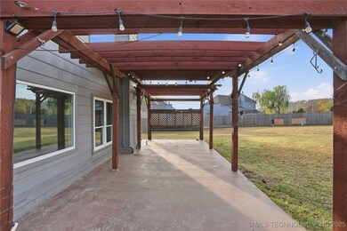 101 E Helena St, Broken Arrow, OK 74012 - photo 5