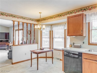 1131 Stonecrest Dr, Tallmadge, OH 44278 - photo 5