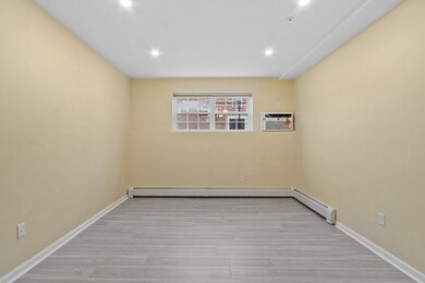 361 Hildreth St unit 11, Lowell, MA 01850 - photo 2