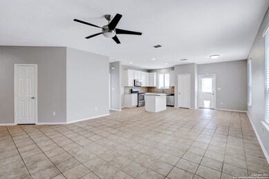 24210 Invitation Oak, San Antonio, TX 78261 - photo 4