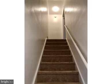 237 S 3rd St unit B, North Wales, PA 19454 - photo 3