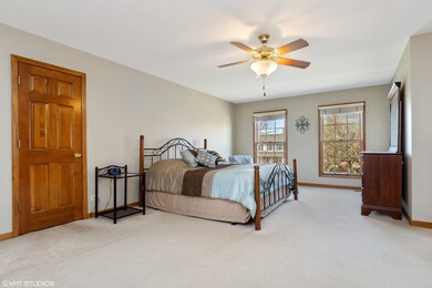 2607 Snowbird Ln, Naperville, IL 60564 - photo 2