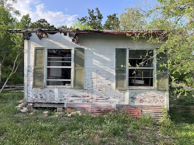 View of home's exterior