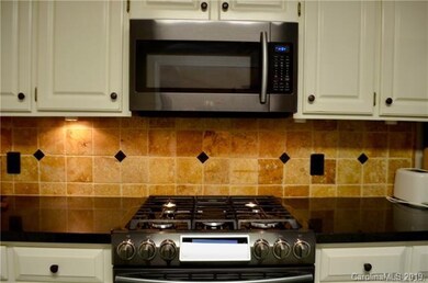 316 Gaston Ct, Statesville, NC 28625 - photo 4