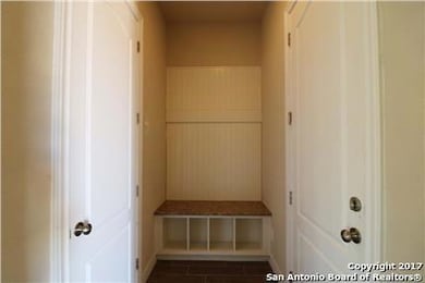 10570 Far Reaches Ln, Helotes, TX 78023 - photo 2