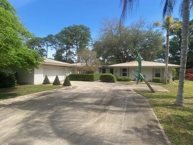 2632 Horseshoe Ct. Cocoa Fl. 32926