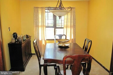 3555 Elsa Ave, Waldorf, MD 20603 - photo 3