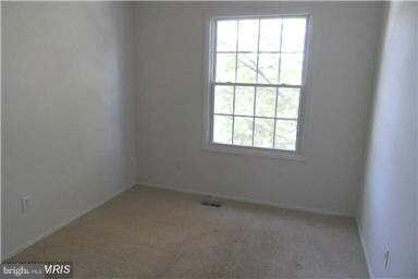 556 Burlington Ct, Edgewood, MD 21040 - photo 5