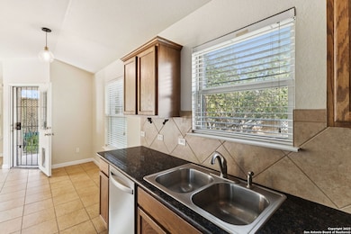 2607 Diamondback Trail, New Braunfels, TX 78130 - photo 7