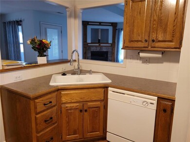 510 Neptune Dr, Raymore, MO 64083 - photo 6