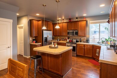 Powers Rd Kitchen