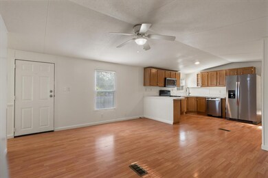 1611 San Gabriel Ranch Rd, Liberty Hill, TX 78642 - photo 4