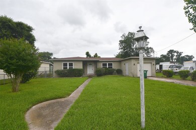 940 Randolph St, Houston, TX 77088 - photo 5