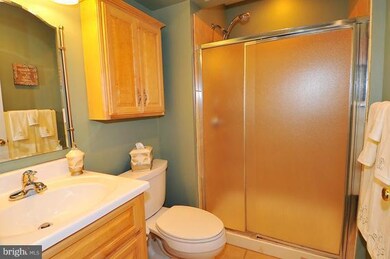 645 Tanglewood Dr, Sykesville, MD 21784 - photo 3