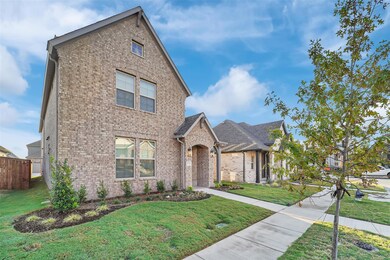 View of front of property featuring a front yard