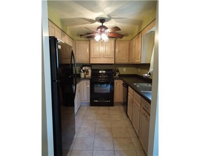 Kitchen. Gorgeous kitchen that comes fully equippe