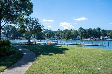 7891 Sunset Dr unit 2C, Gloucester Point, VA 23072 - photo 7