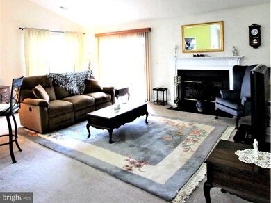 210C Fernwood Place unit C, Warrenton, VA 20186 - photo 4