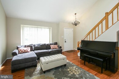 38 Tivoli Lake Ct, Silver Spring, MD 20906 - photo 4