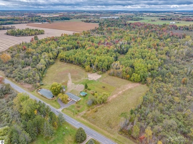 2616 Wickes Rd, West Branch, MI 48661 - photo 6