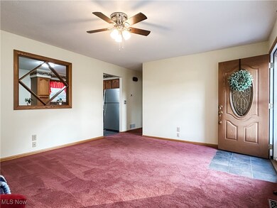 1421 Hocking Rd, Little Hocking, OH 45742 - photo 4