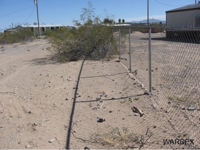 Right Side Neighboring Fence