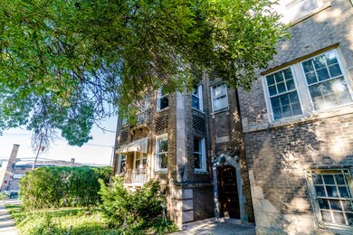 6329 N Mozart St, Chicago, IL 60659 - photo 2