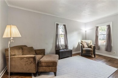 1222 55th St, Des Moines, IA 50311 - photo 5