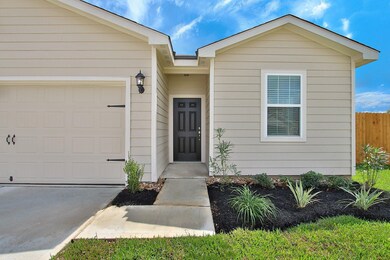 995 Lake View Cir W, Brookshire, TX 77423 - photo 2