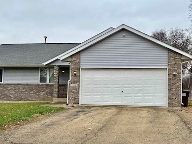 1519 Ruby St, Belvidere, IL 61008 - photo 2