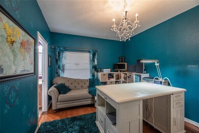 11814 Newberry Grove Loop, Riverview, FL 33579 - photo 3