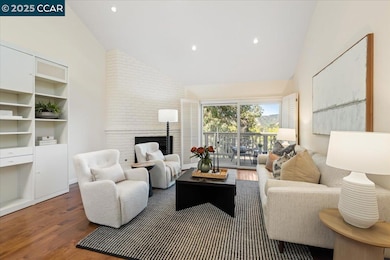 1875 Lamplight Ct, Walnut Creek, CA 94597 - photo 7