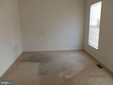 7309 Albatross Ct, Bowie, MD 20720 - photo 3