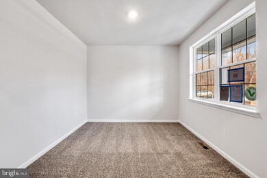 523 Atkinson St, Shenandoah Junction, WV 25442 - photo 5